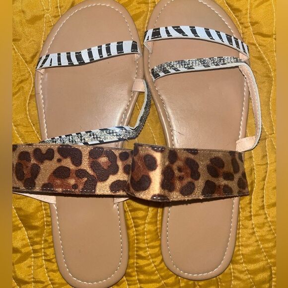 Leopard, zebra and rhinestone sandals with three straps - Picture 3 of 4